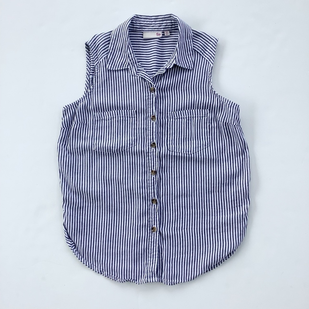 SO Juniors Striped Sleeveless Button-Up - Navy & White